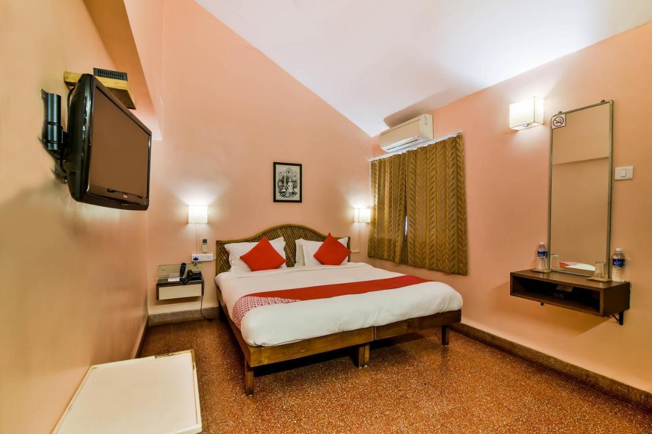 Oyo 807 Hotel Gopika International Goa 外观 照片