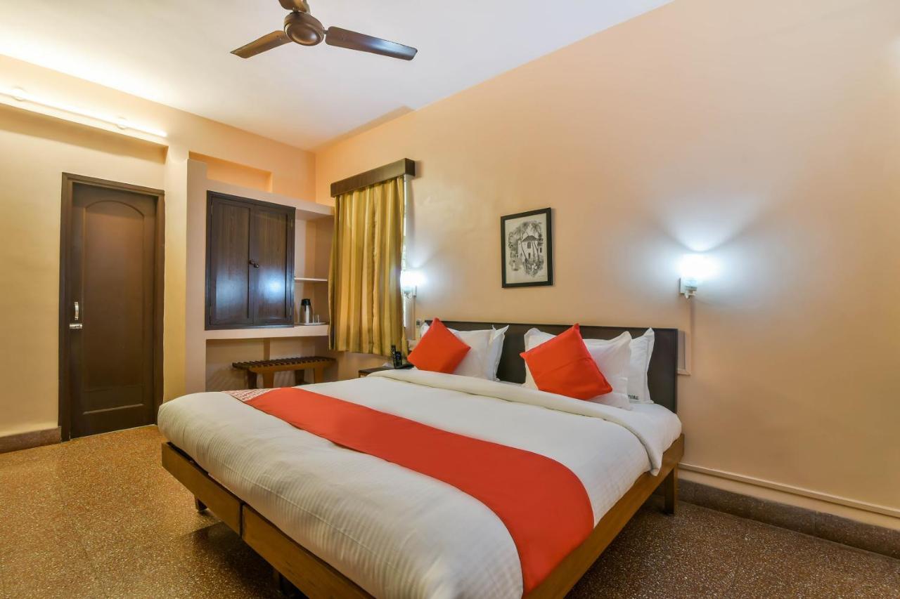 Oyo 807 Hotel Gopika International Goa 外观 照片