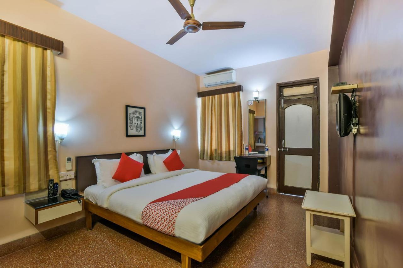 Oyo 807 Hotel Gopika International Goa 外观 照片