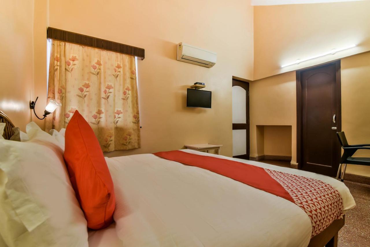 Oyo 807 Hotel Gopika International Goa 外观 照片